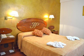 Гостиница Gran Hotel Presidente  Сальта